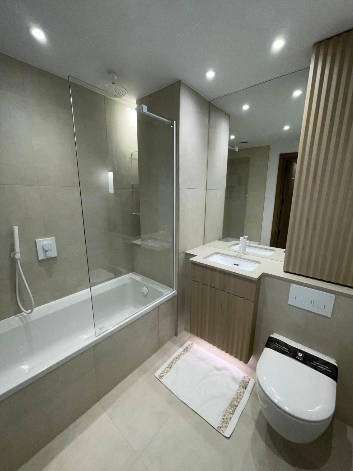 Super Luxury 2 Bed Flat In Nine Elms Appartement Londres